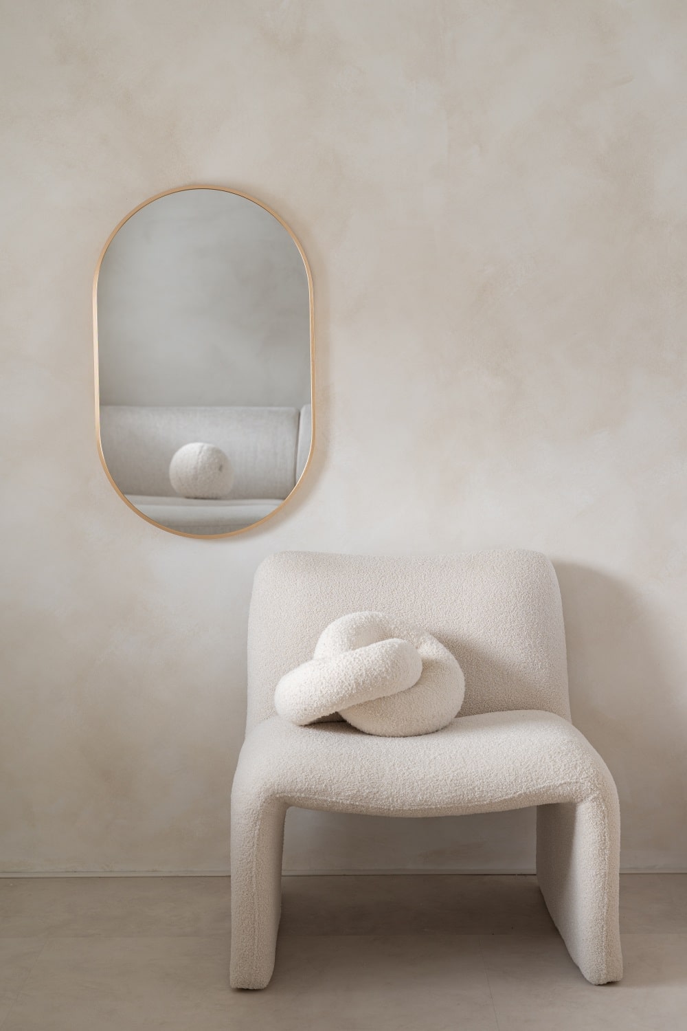 Lara ovale spiegel - zacht goud