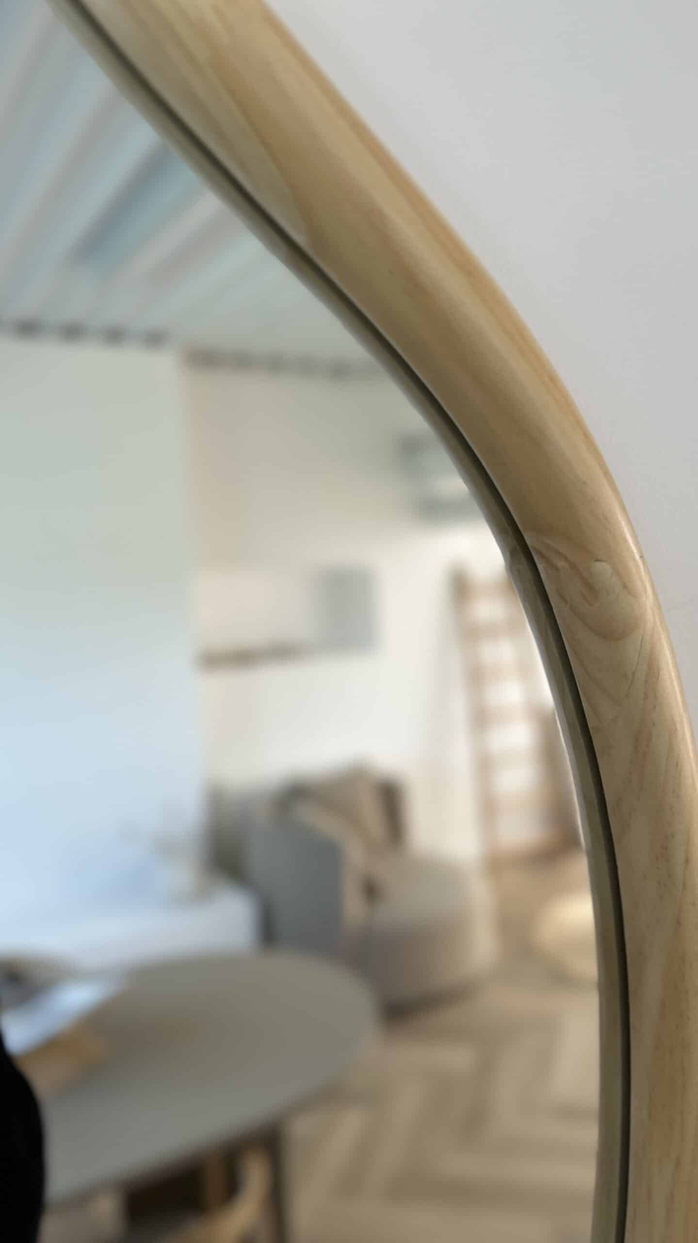 Hanna Pinewood - Miroir en bois de pin biologique