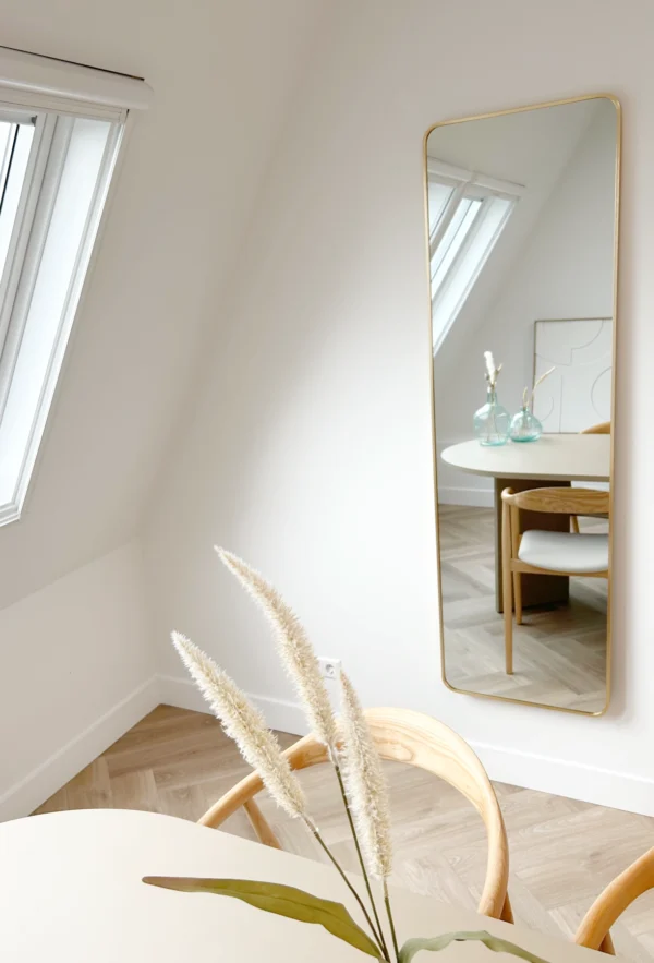 Rechthoekige spiegel met afgeronde hoek 170x50cm – Zacht Goud