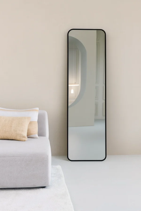 Rechthoekige spiegel met afgeronde hoek 170x50cm – Zwart