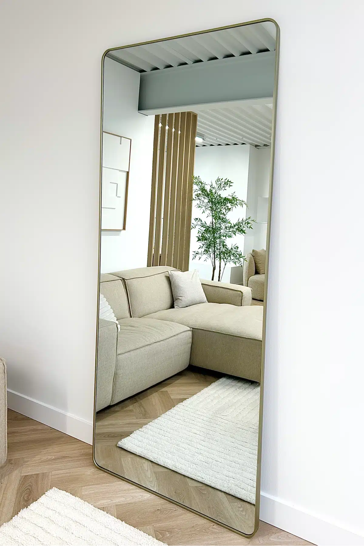 Ivar afgeronde hoek spiegel 210x90 cm greige 2