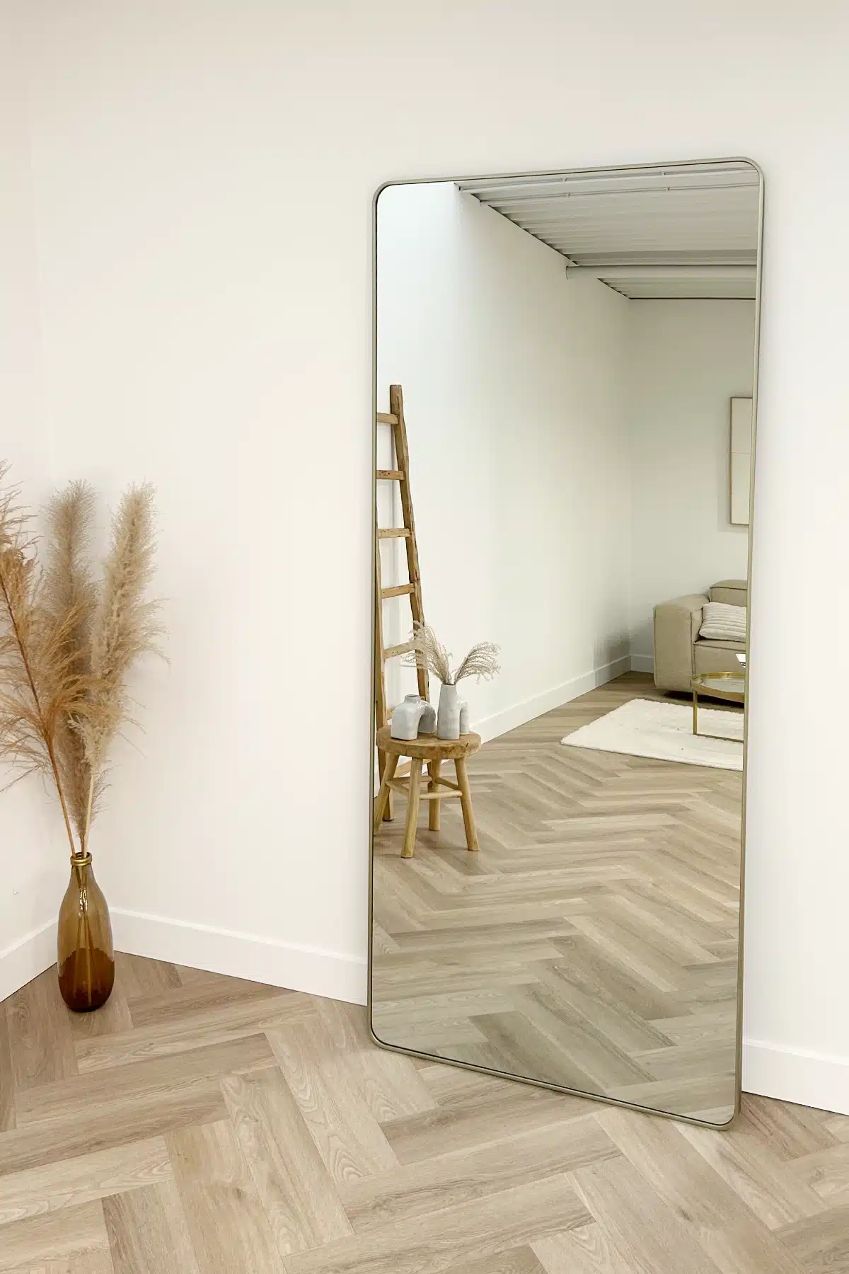 Ivar afgeronde hoek spiegel 210x90 cm greige