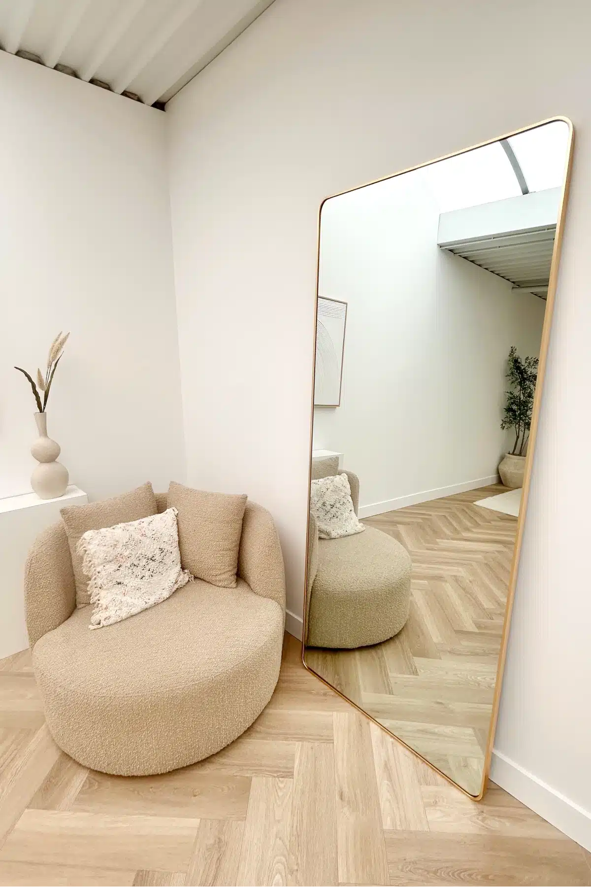 Ivar afgeronde hoek spiegel 210x90 cm zacht goud