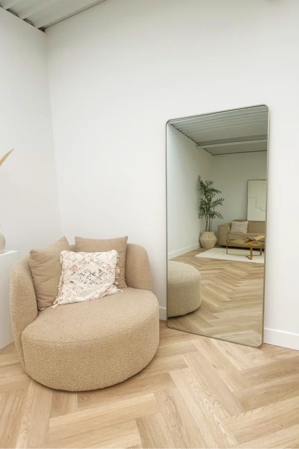 Rechthoekige spiegel met afgeronde hoek 180x80cm – Greige