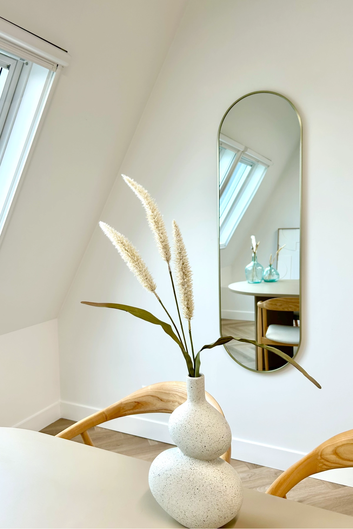 Lara ovale spiegel 150x45 cm greige 4