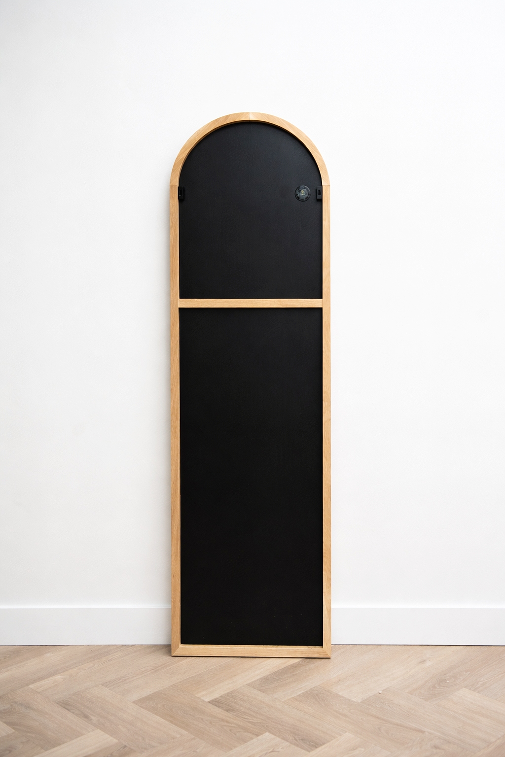 Maj Oak boogspiegel 150x45 cm achterkant